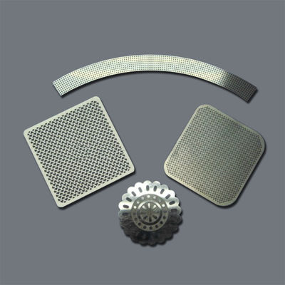 좋은 가격 ODM OEM 0.02mm-2.0mm 금속 부품에 대한 정밀 Burr-free 니켈 화학 에칭 서비스 온라인으로