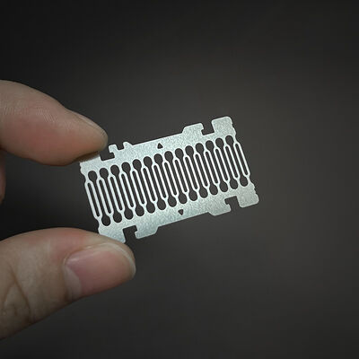 좋은 가격 Custom Chemical Metal Etching Ultra Thin Stainless Steel Electric Razor Accessories 온라인으로